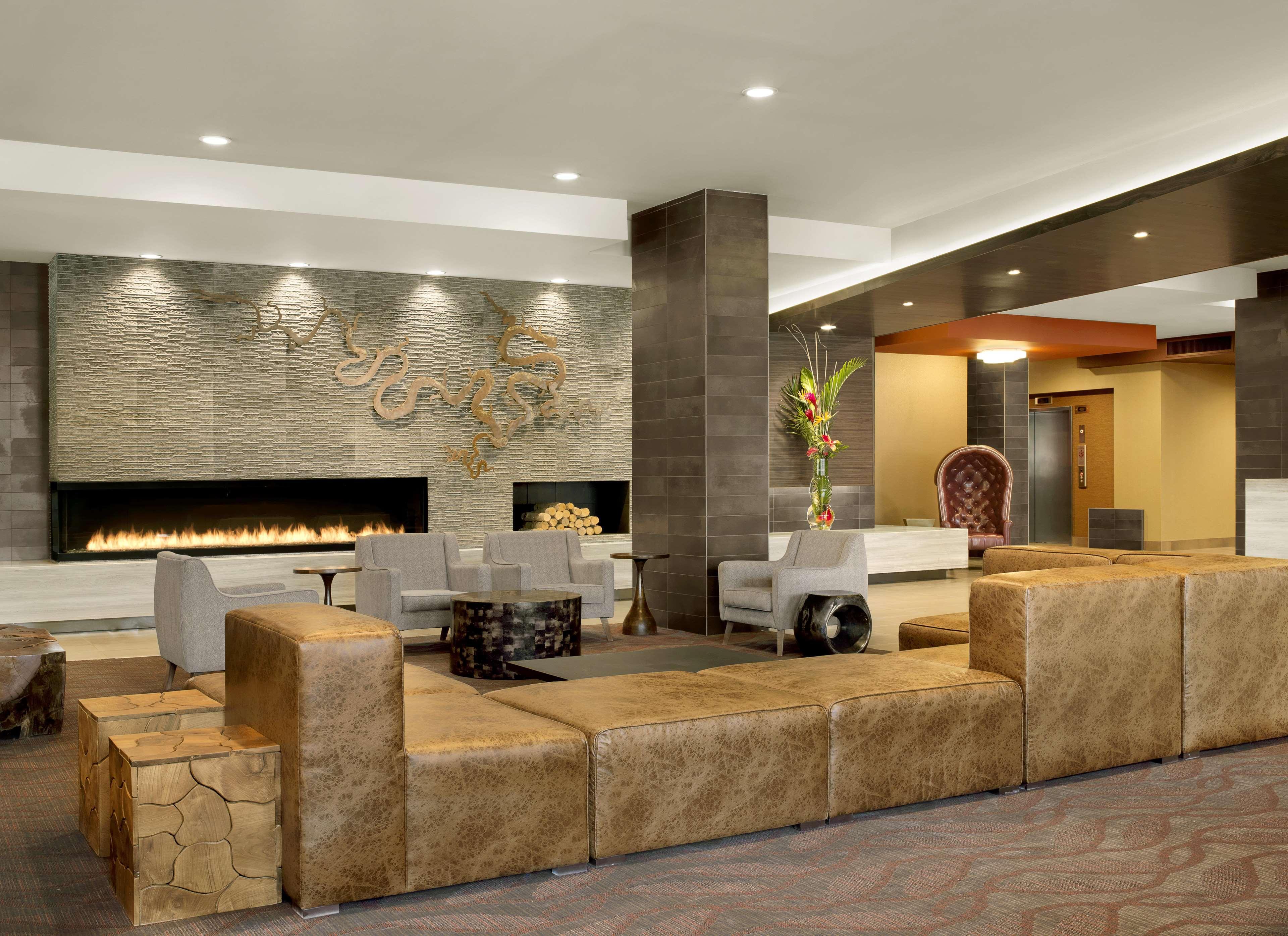 The Broadway Columbia - A Doubletree By Hilton Hotel Zewnętrze zdjęcie
